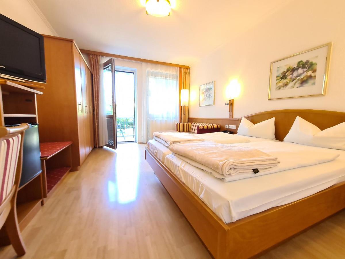 Thermenhotel Tannenhof - Ihr Wohlfuehl-Hotel Бад-Фюссінг Екстер'єр фото
