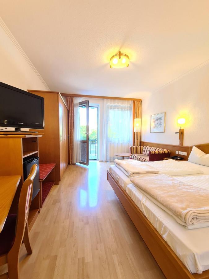 Thermenhotel Tannenhof - Ihr Wohlfuehl-Hotel Бад-Фюссінг Екстер'єр фото