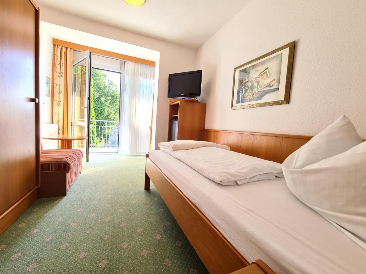 Thermenhotel Tannenhof - Ihr Wohlfuehl-Hotel Бад-Фюссінг Екстер'єр фото