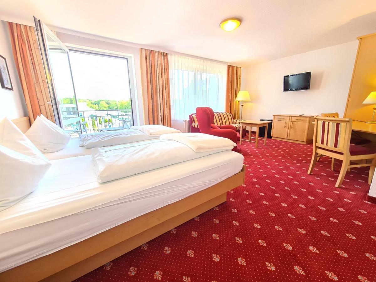 Thermenhotel Tannenhof - Ihr Wohlfuehl-Hotel Бад-Фюссінг Екстер'єр фото